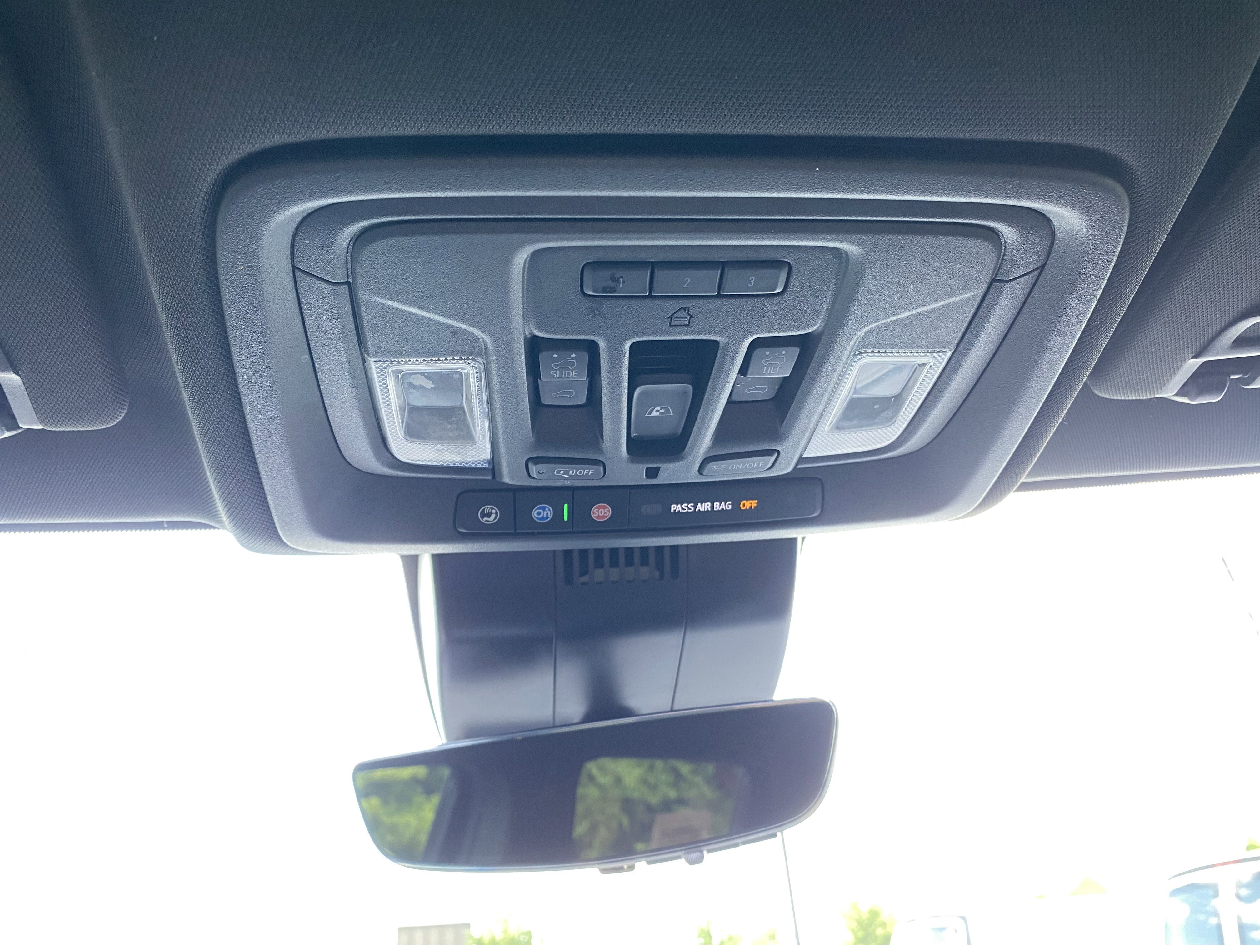 Used 2024 Chevrolet Silverado 2500 ZR2 w/ Technology Package AWD/4WD image 34