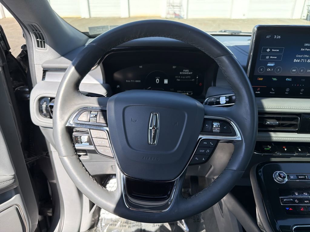 Used 2022 Lincoln Nautilus Reserve w/ Cargo Utility Package AWD/4WD image 21