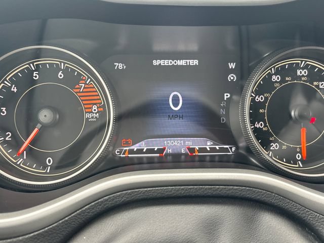 Used 2018 Jeep Cherokee Overland AWD/4WD image 12
