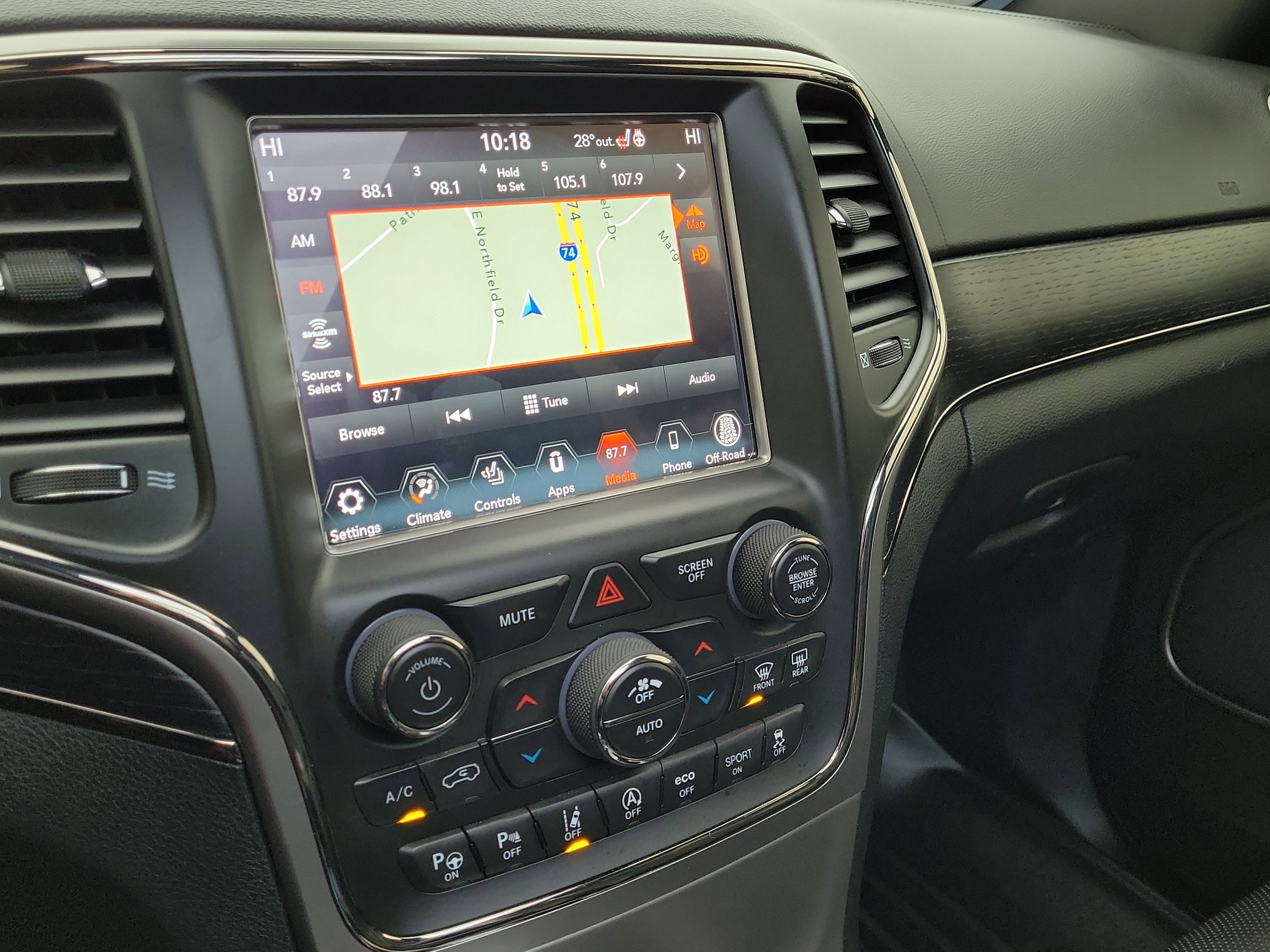 Used 2018 Jeep Grand Cherokee High Altitude image 27