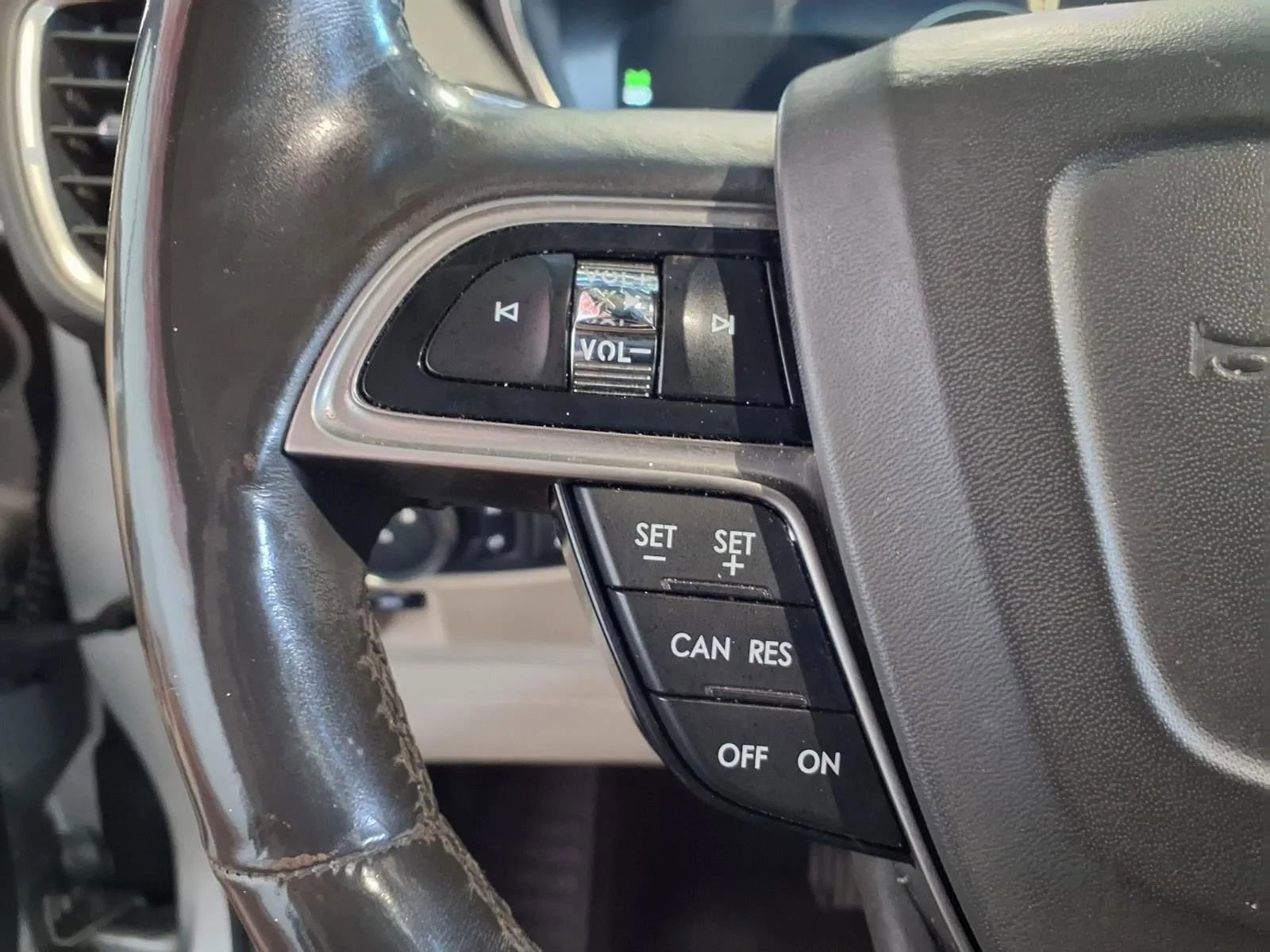 Used 2019 Lincoln Nautilus Reserve image 26