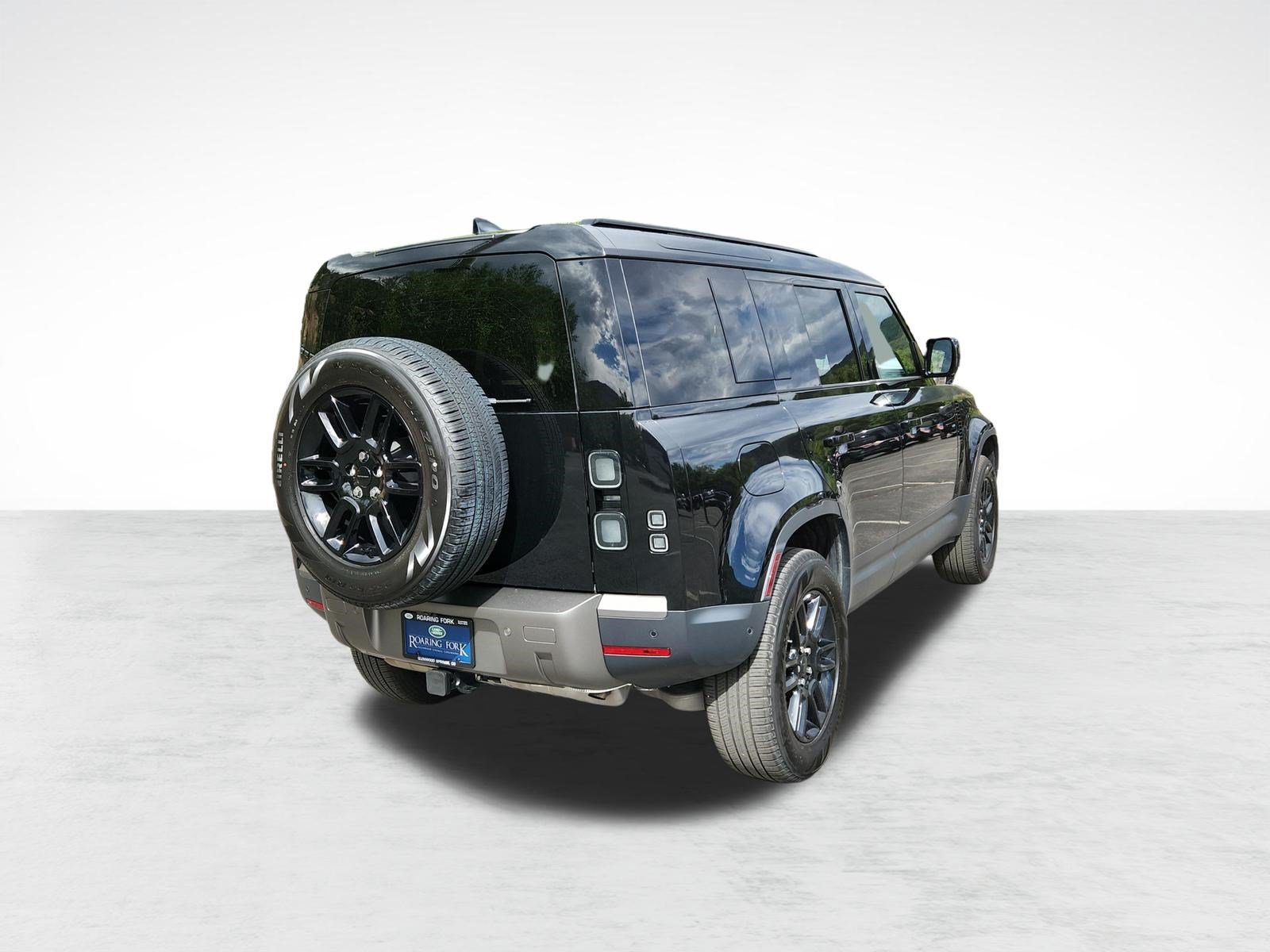 Used 2026 Land Rover Defender 110 S AWD/4WD image 8