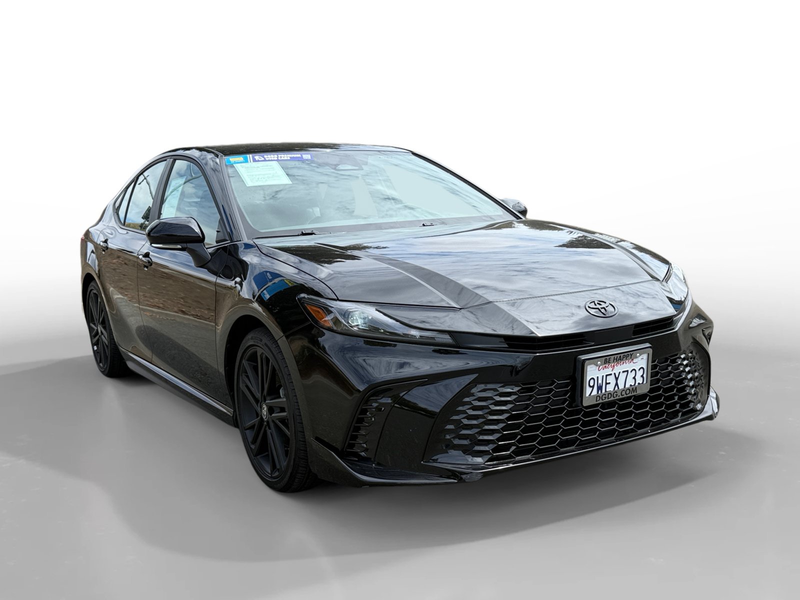Used 2026 Toyota Camry Hybrid FWD image 7