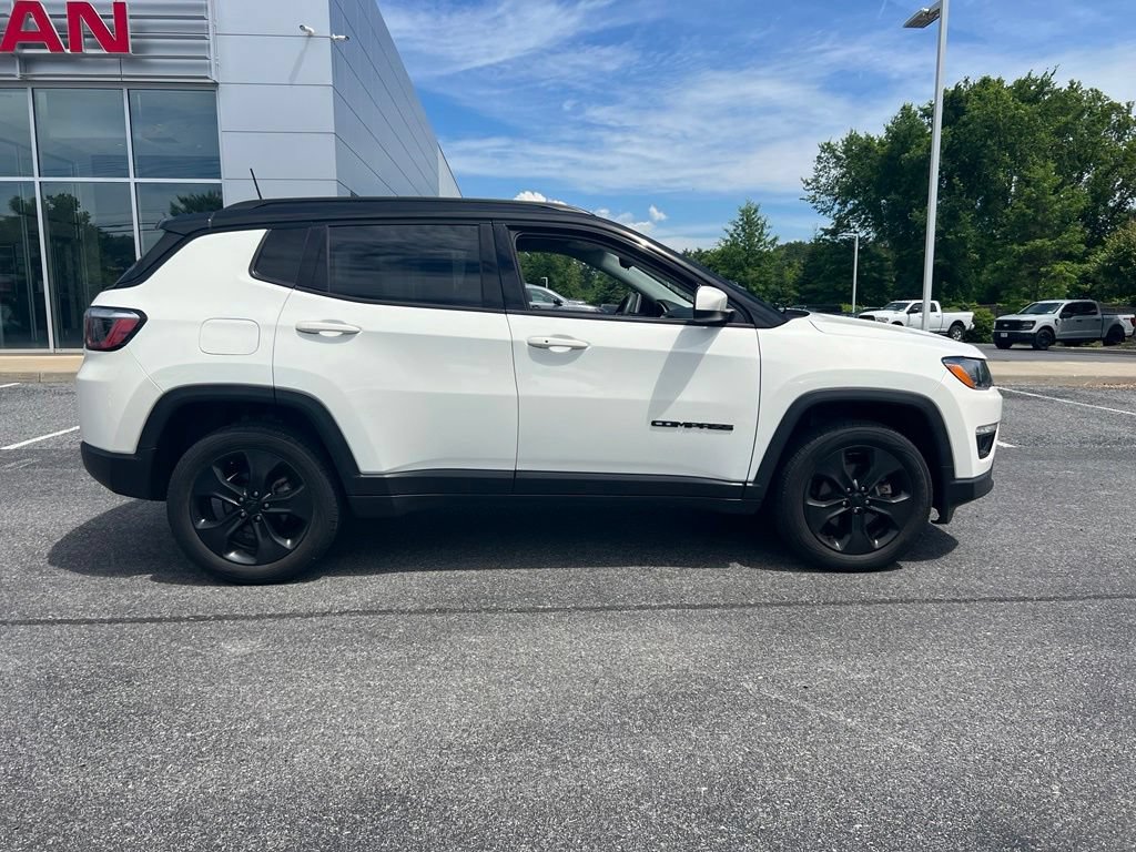 Used 2021 Jeep Compass Latitude AWD/4WD image 29