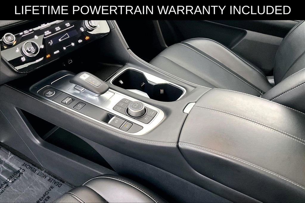 Certified 2025 INFINITI QX60 Luxe FWD image 18