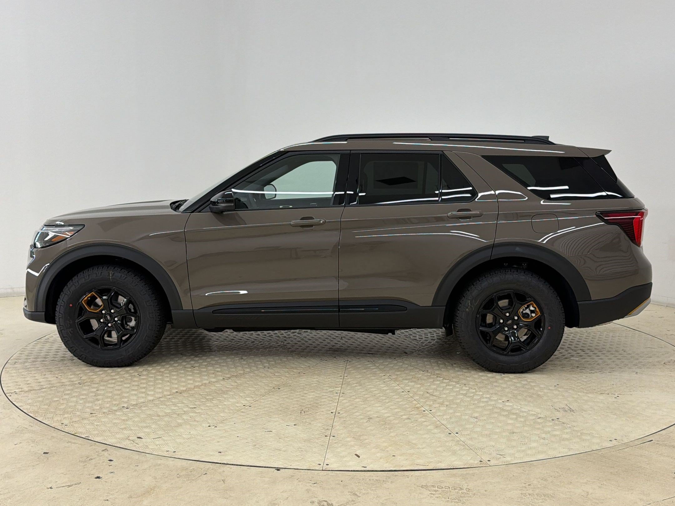 New 2026 Ford Explorer Tremor w/ Tremor Ultimate Package AWD/4WD image 2