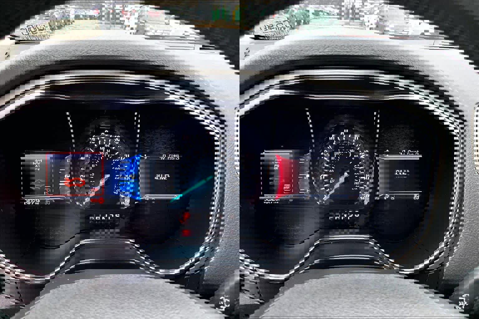 Used 2016 Ford Fusion SE w/ Equipment Group 202A image 25