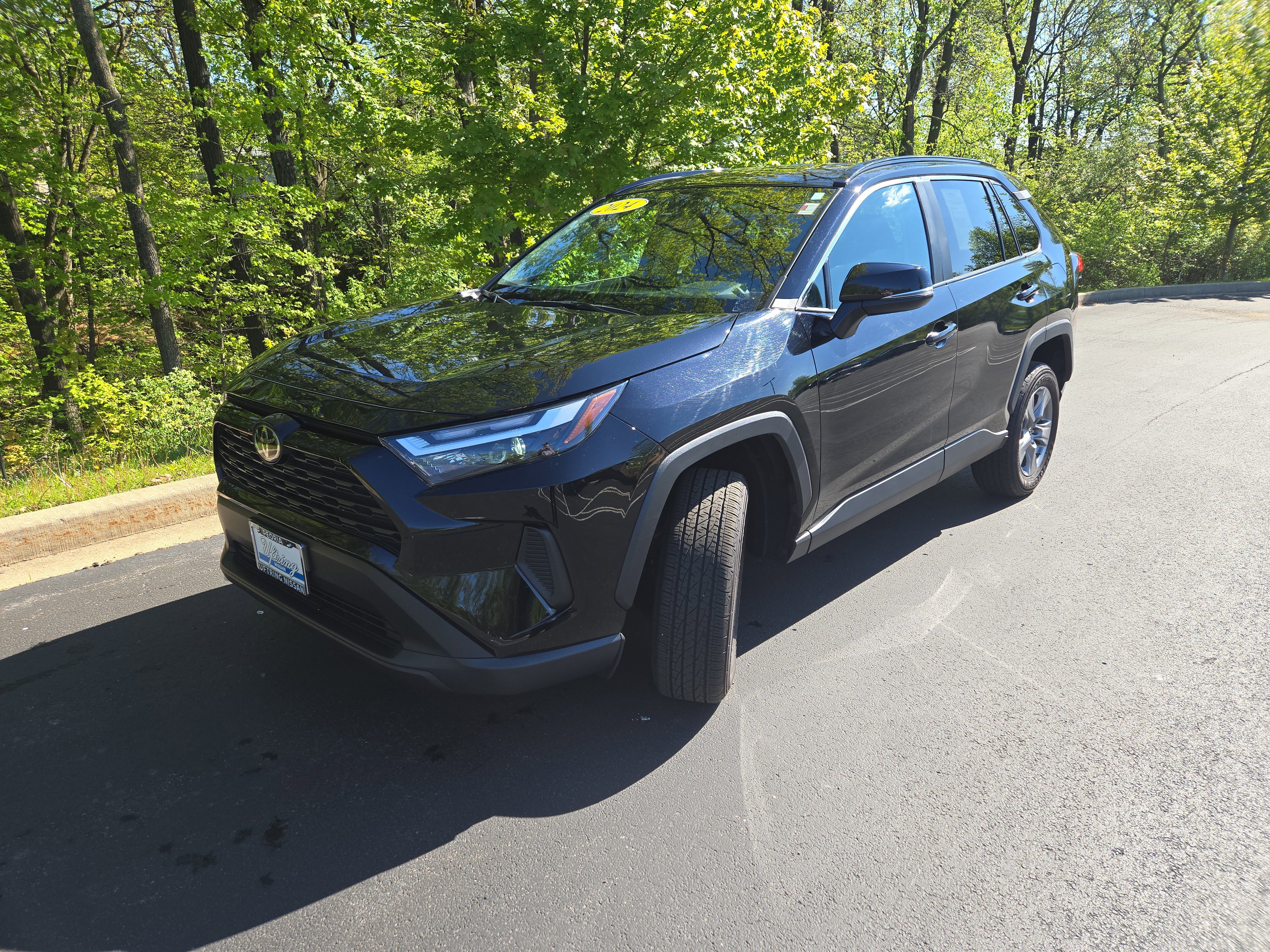 Used 2024 Toyota RAV4 XLE image 4