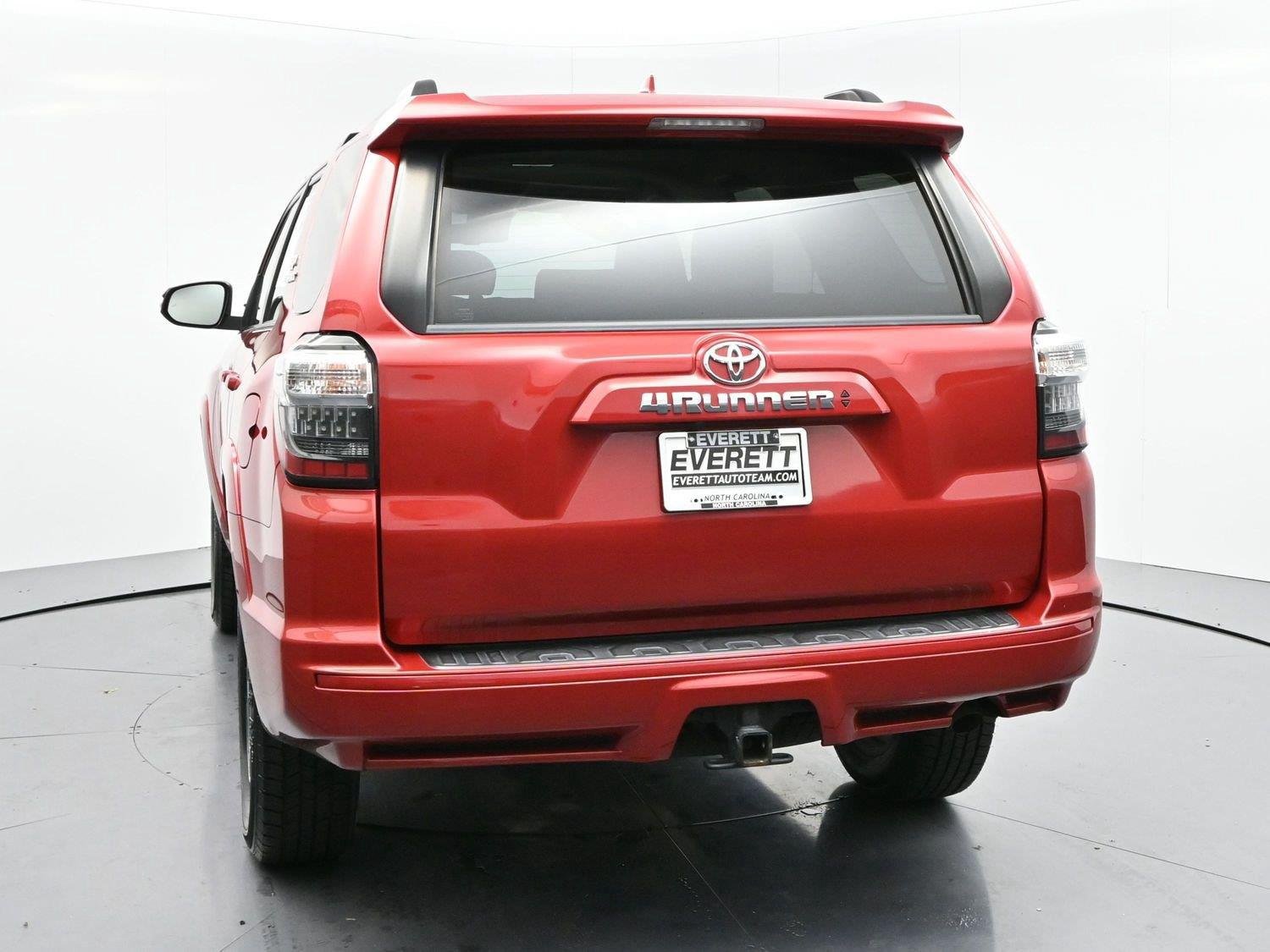 Used 2022 Toyota 4Runner TRD Sport w/ Technology Package RWD image 6