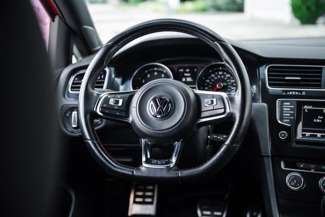 Used 2015 Volkswagen GTI S FWD image 7