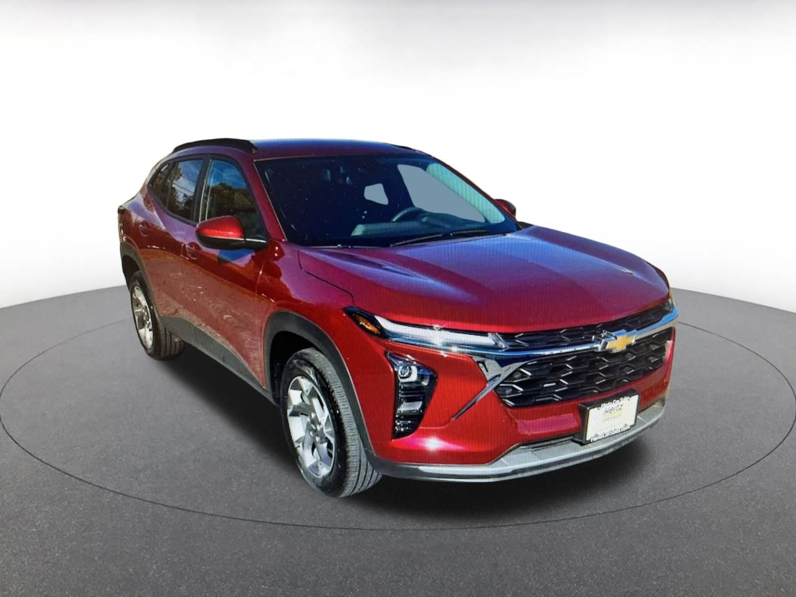 Used 2025 Chevrolet Trax LT w/ LT Convenience Package image 3