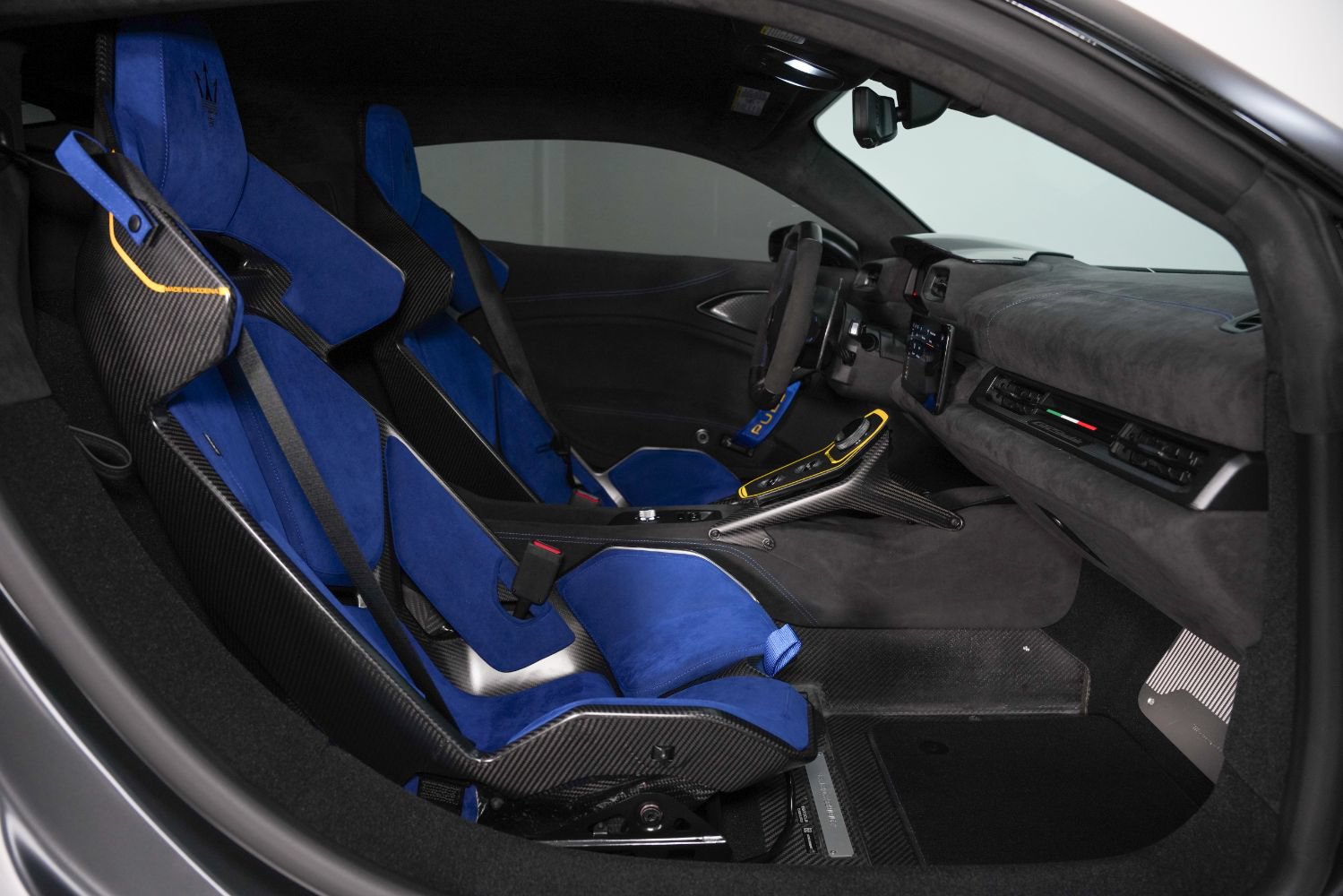 Used 2025 Maserati MC20 GT2 Stradale RWD image 34
