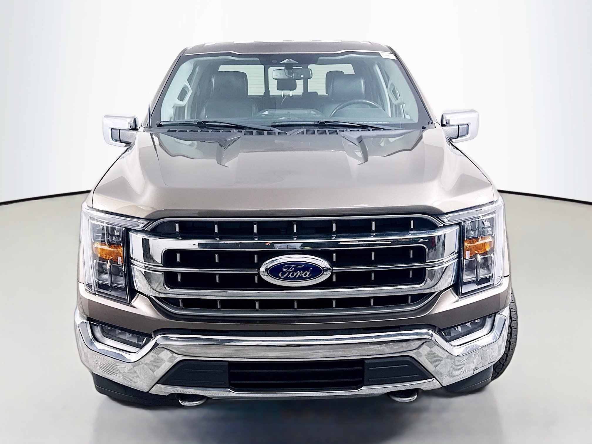 Used 2023 Ford F150 Lariat image 2