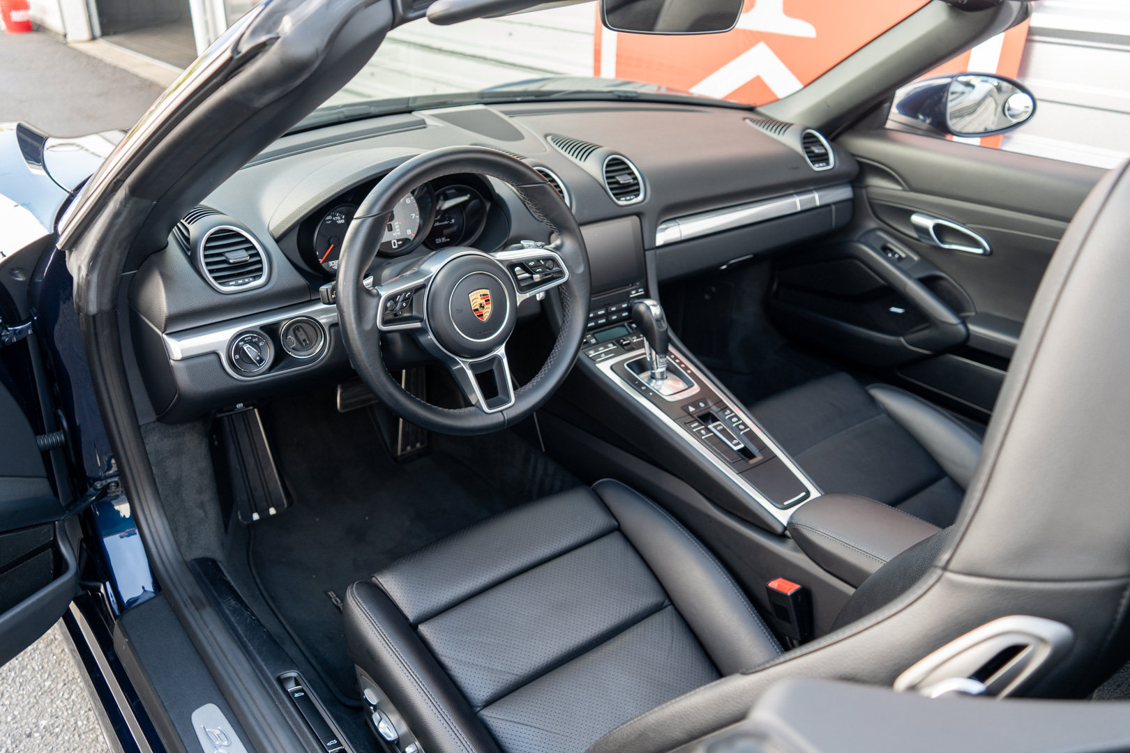 Used 2019 Porsche 718 Boxster S RWD image 10