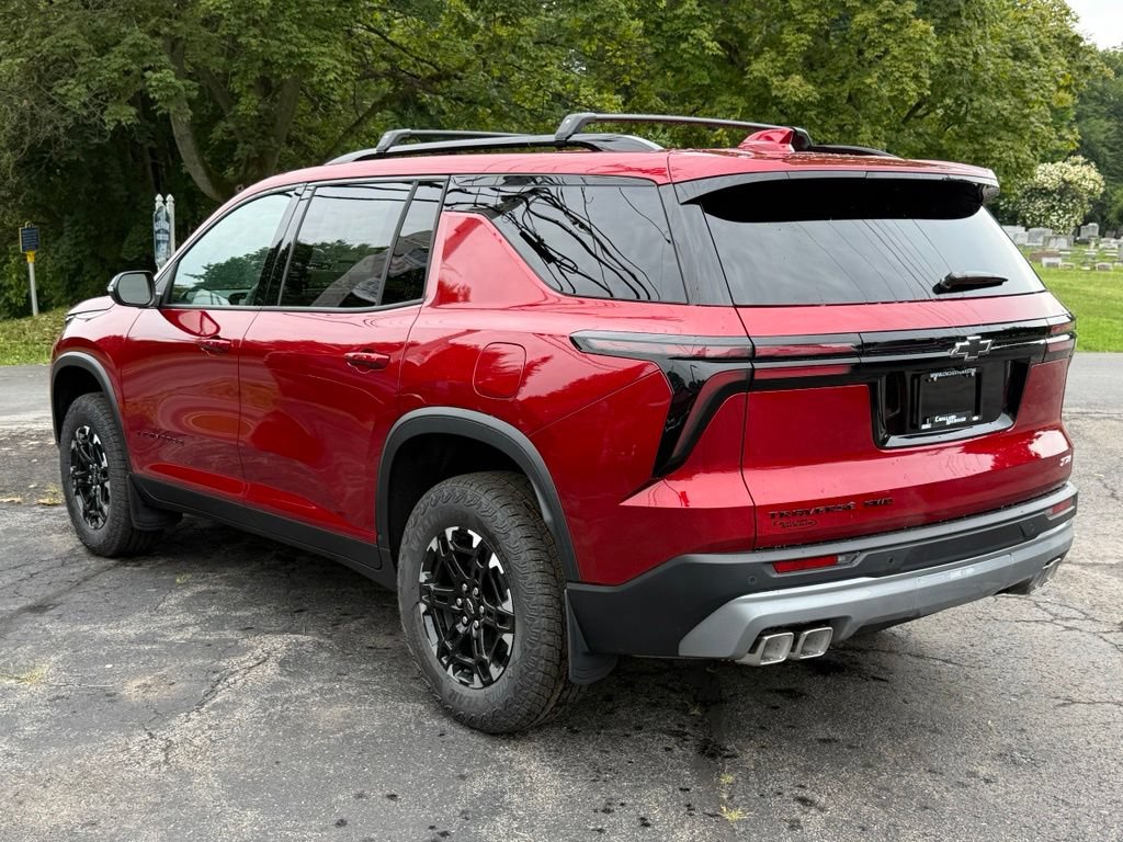 New 2027 Chevrolet Traverse Z71 w/ LPO, Floor Liner Package AWD/4WD image 7