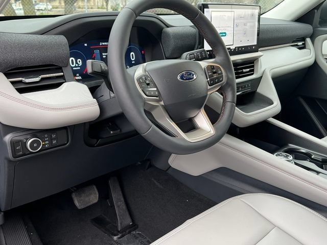 New 2026 Ford Explorer Active w/ Active Comfort Package AWD/4WD image 16