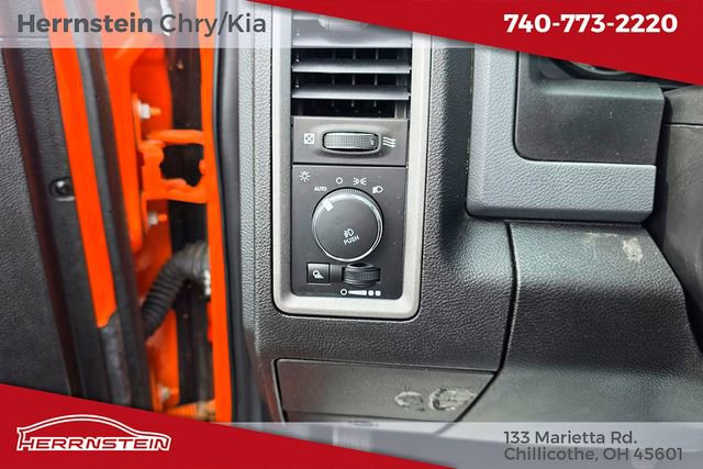Used 2019 RAM 1500 Express w/ Ignition Orange Sport Package AWD/4WD image 15