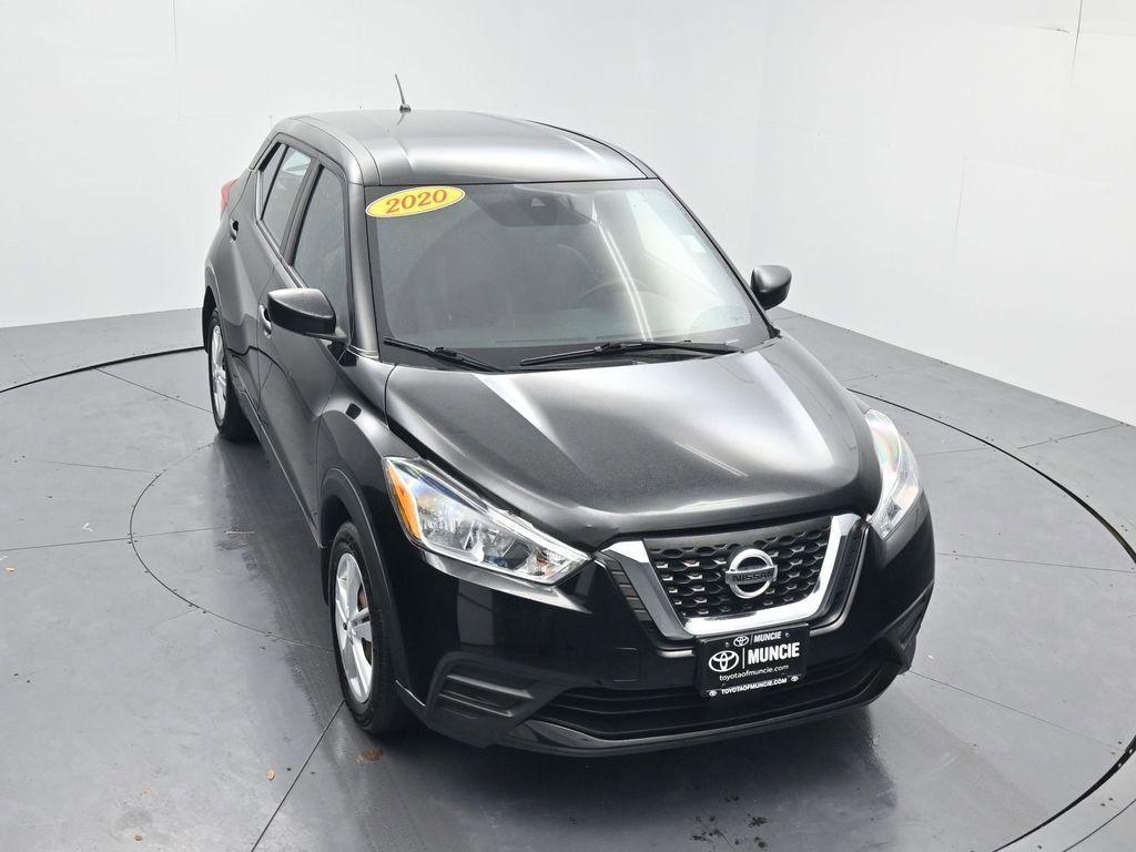 Used 2020 Nissan Kicks S image 47