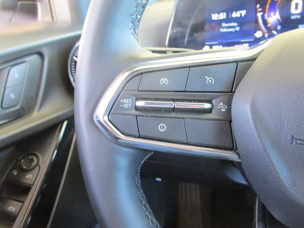 Used 2025 Chevrolet Equinox LT image 27