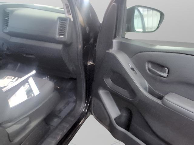 Used 2022 Nissan Frontier S w/ Technology Package image 24