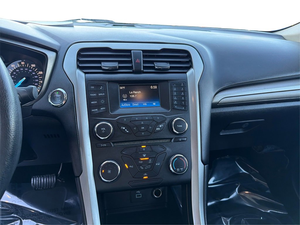 Used 2018 Ford Fusion SE image 14