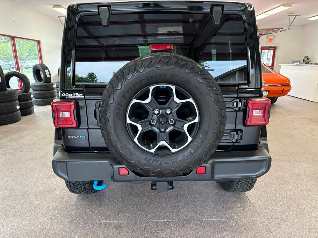 Used 2023 Jeep Wrangler Unlimited Rubicon 4xe w/ Cold Weather Group AWD/4WD image 22