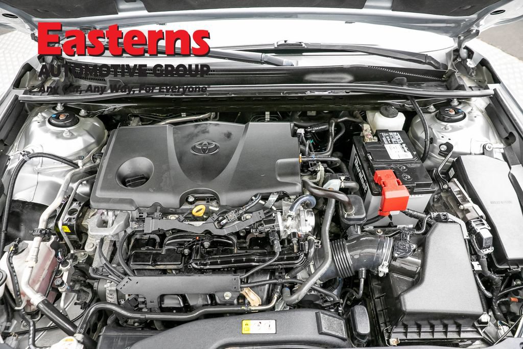 Used 2021 Toyota Camry SE w/ Carpet Mat Package (TMS) FWD image 7
