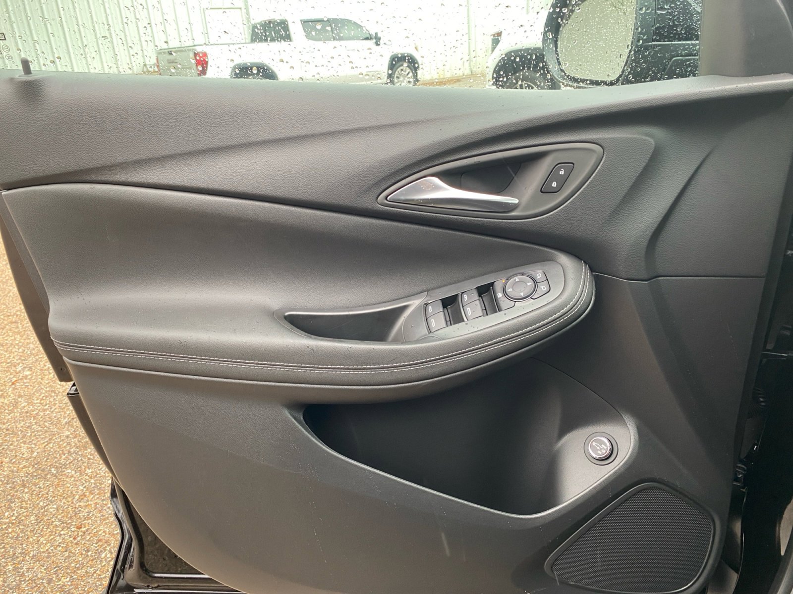 New 2026 Buick Encore GX Preferred w/ Comfort Package FWD image 30