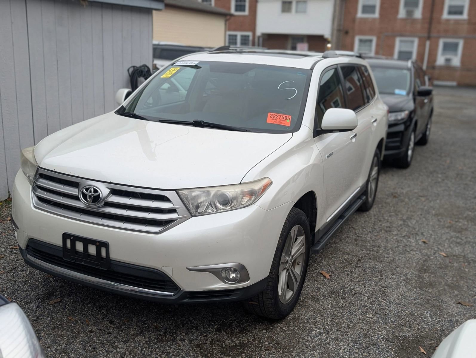 Used 2012 Toyota Highlander Limited image 5