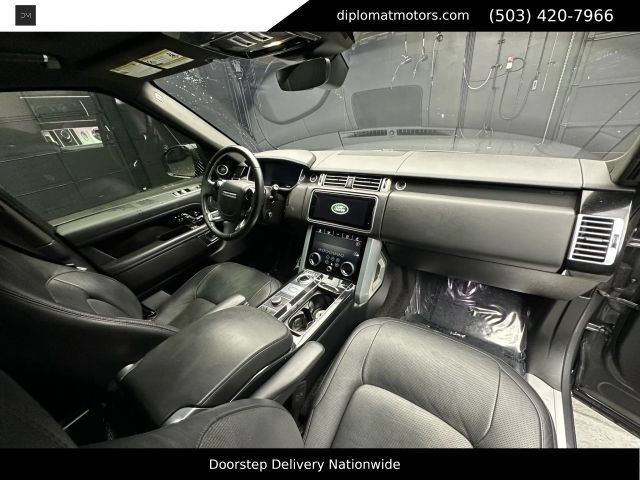Used 2019 Land Rover Range Rover Supercharged AWD/4WD image 19