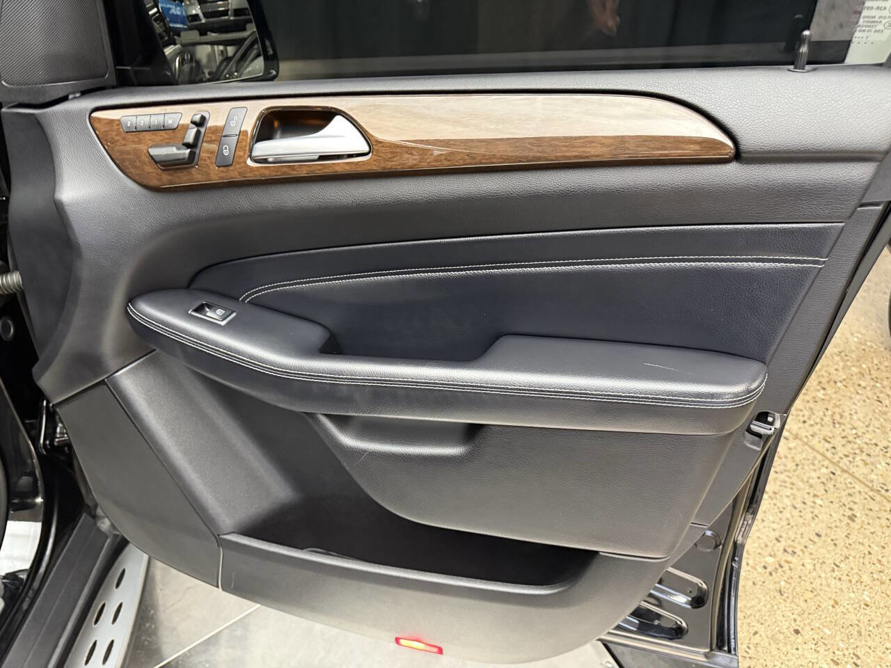 Used 2012 Mercedes-Benz ML 350 4MATIC image 24