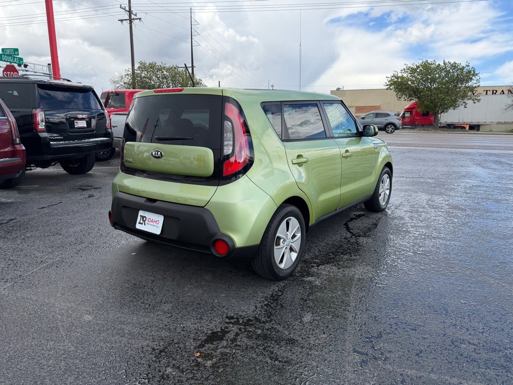 Used 2015 Kia Soul FWD image 5
