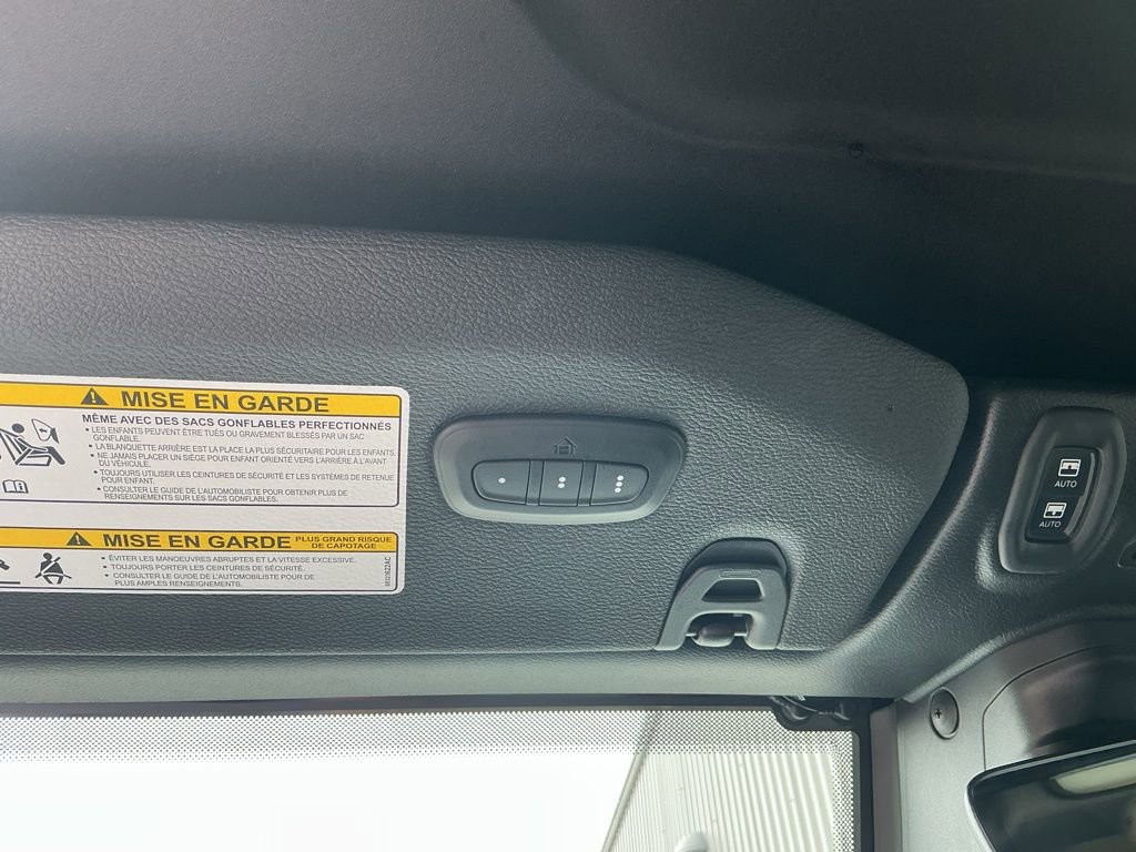 Used 2023 Jeep Wrangler Altitude image 10