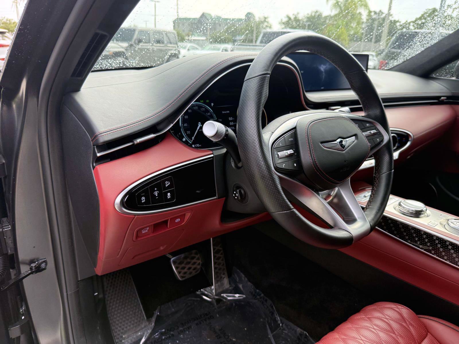 Used 2023 Genesis GV70 3.5T Sport w/ Sport Prestige Package AWD/4WD image 20