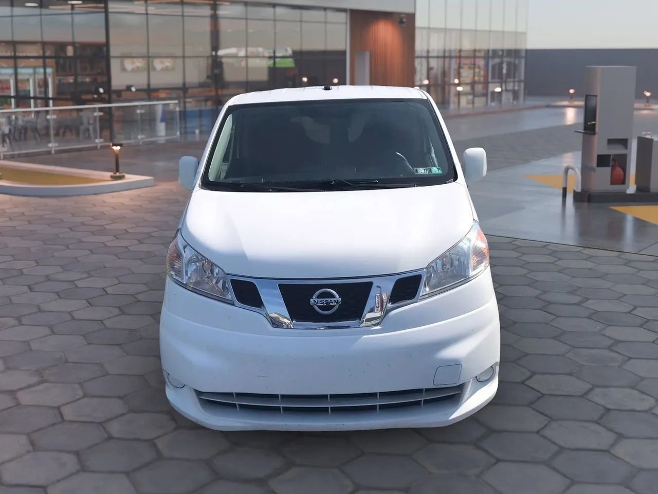 Used 2020 Nissan NV200 SV w/ Back Door Glass Package FWD image 8