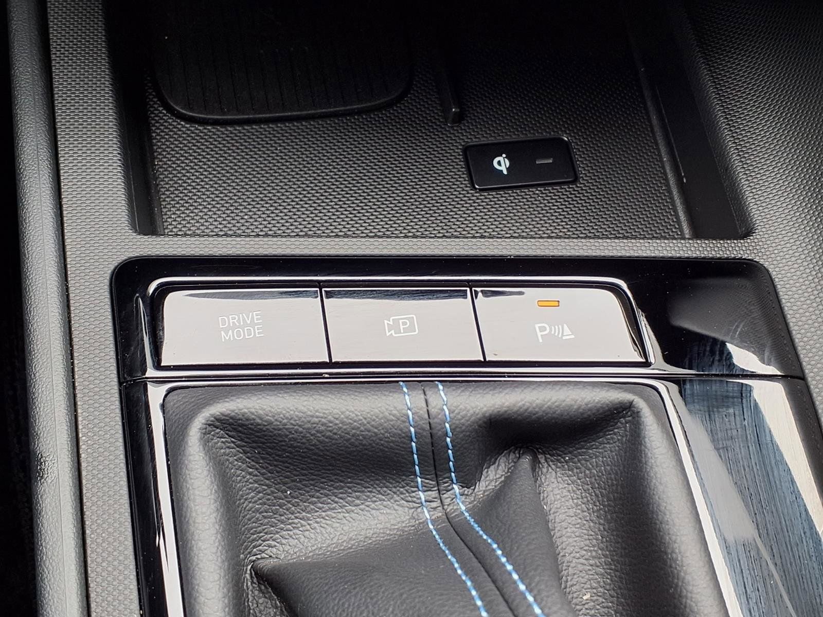 Used 2025 Hyundai Elantra N image 25