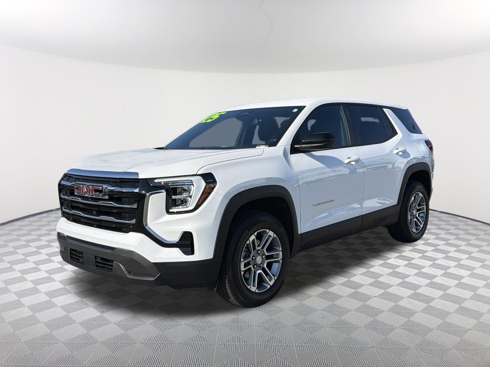 Used 2025 GMC Terrain Elevation FWD image 3