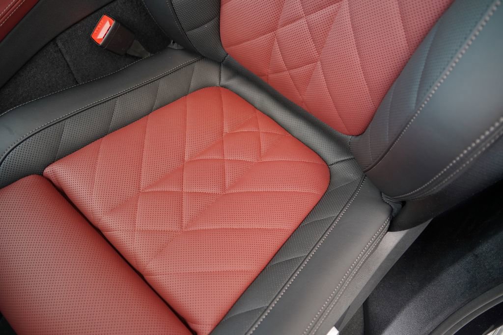 New 2026 BMW X6 xDrive40i w/ Premium Package image 10