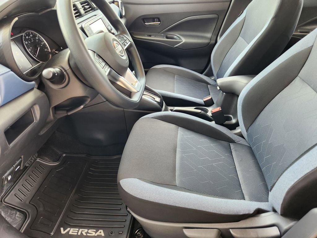 New 2025 Nissan Versa SV w/ Trunk Package image 9
