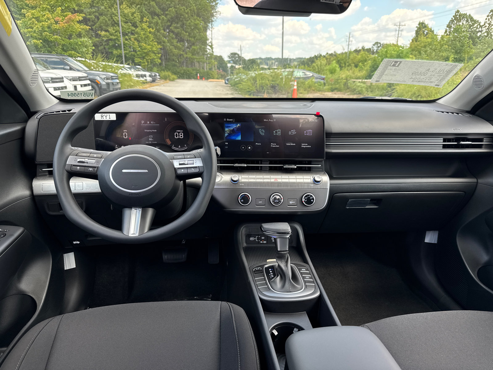 New 2027 Hyundai Kona SE FWD image 23