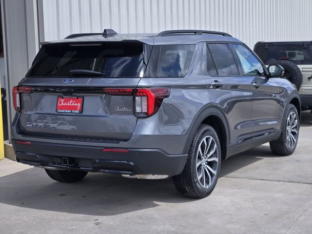 New 2026 Ford Explorer ST-Line RWD image 3