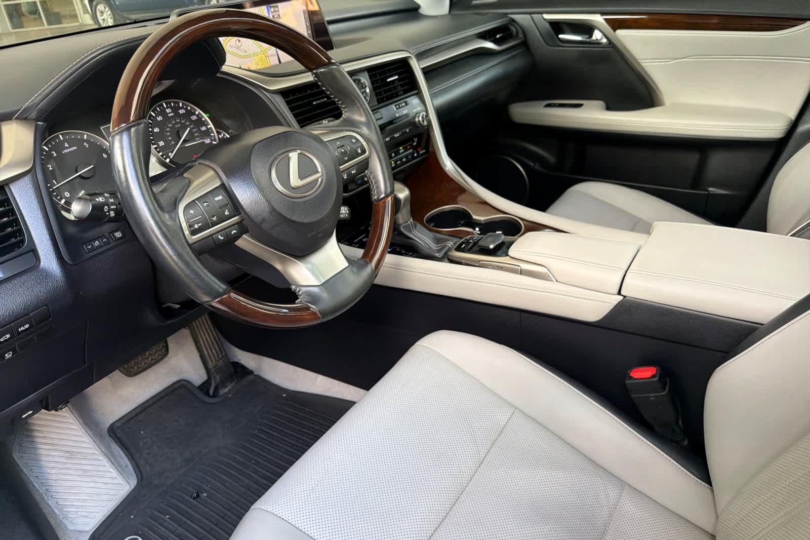 Used 2017 Lexus RX 350 AWD image 11