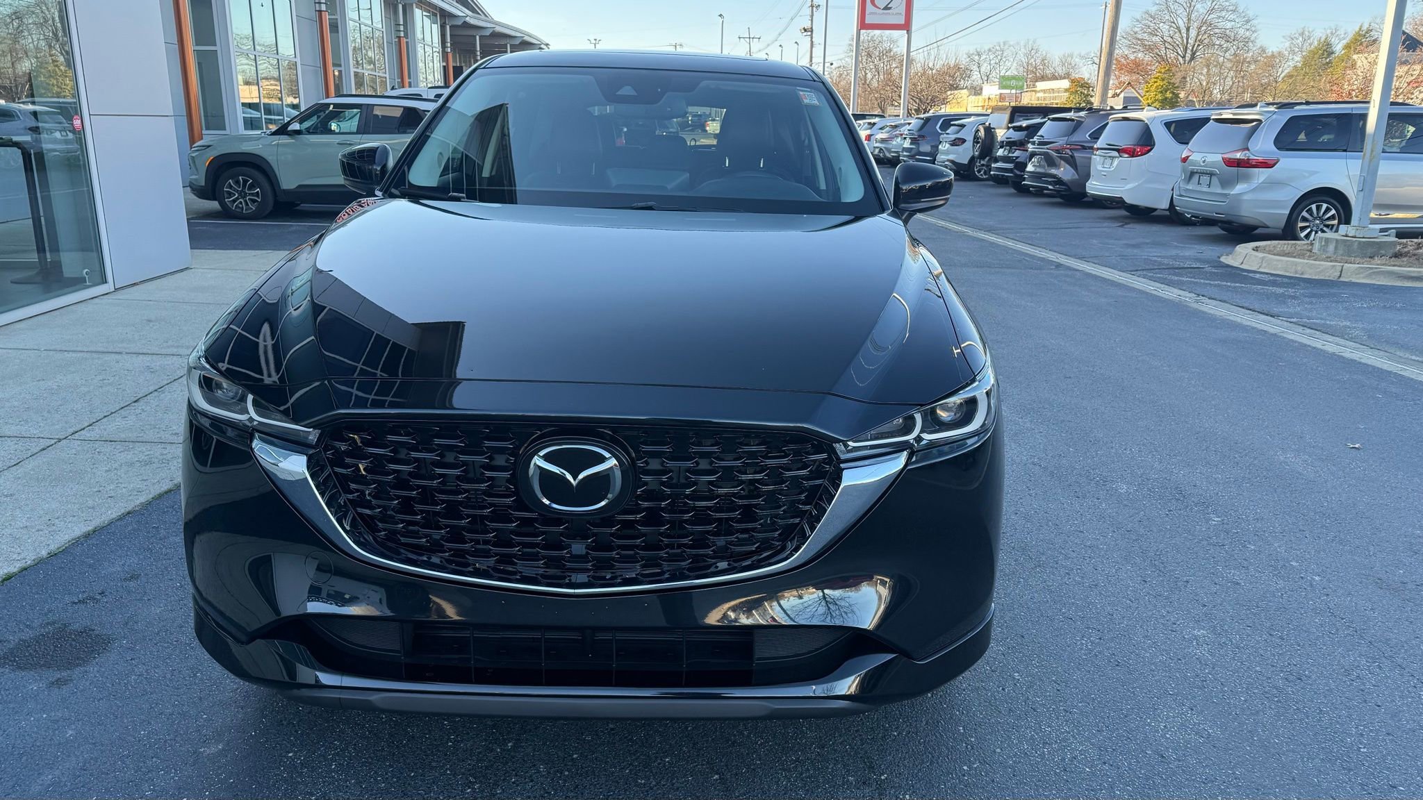 Used 2025 MAZDA CX-5 AWD 2.5 S w/ Preferred Package image 3