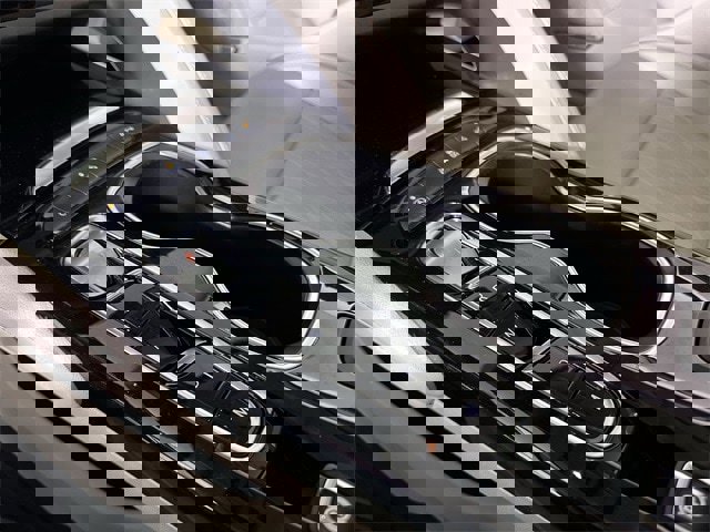 Used 2023 Buick Envision Avenir image 16