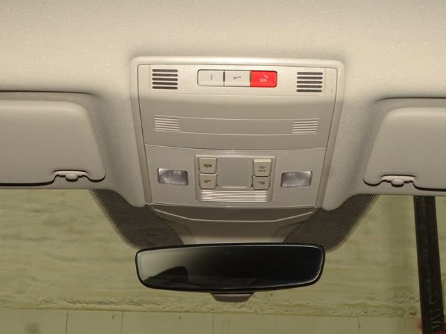 Used 2024 Volkswagen Jetta SE image 24