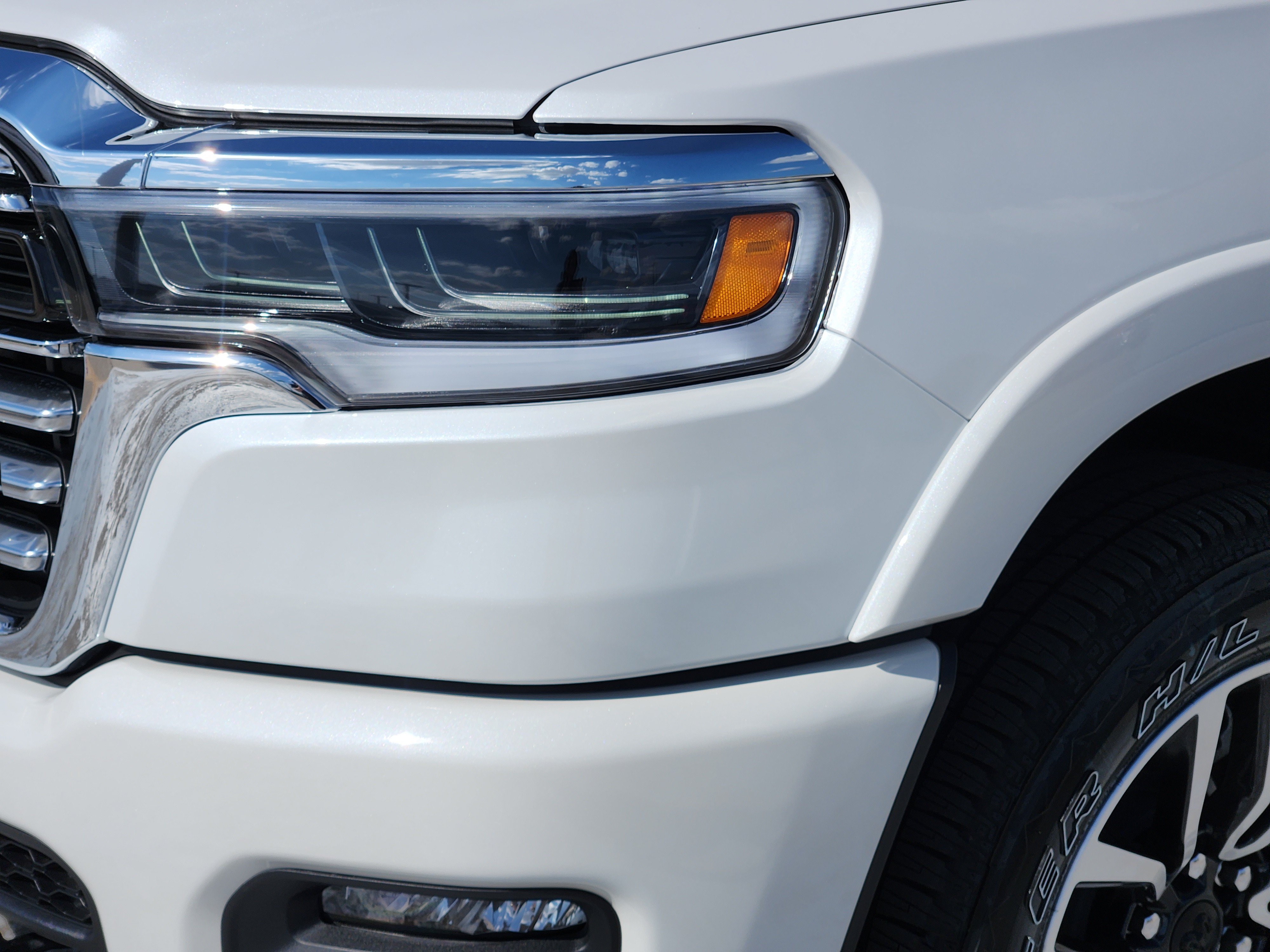 New 2027 RAM 1500 Limited AWD/4WD image 7