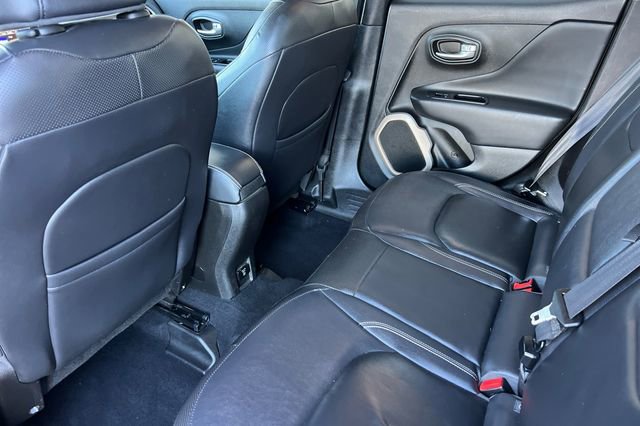 Used 2017 Jeep Renegade Limited image 16