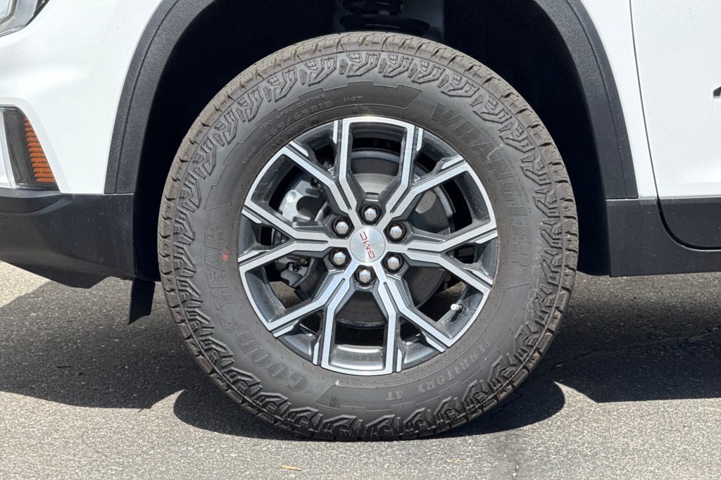 New 2027 GMC Acadia AT4 w/ Luxury Package AWD/4WD image 30