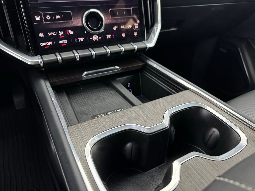 Used 2025 GMC Acadia Denali w/ LPO, Floor Liner Package image 32