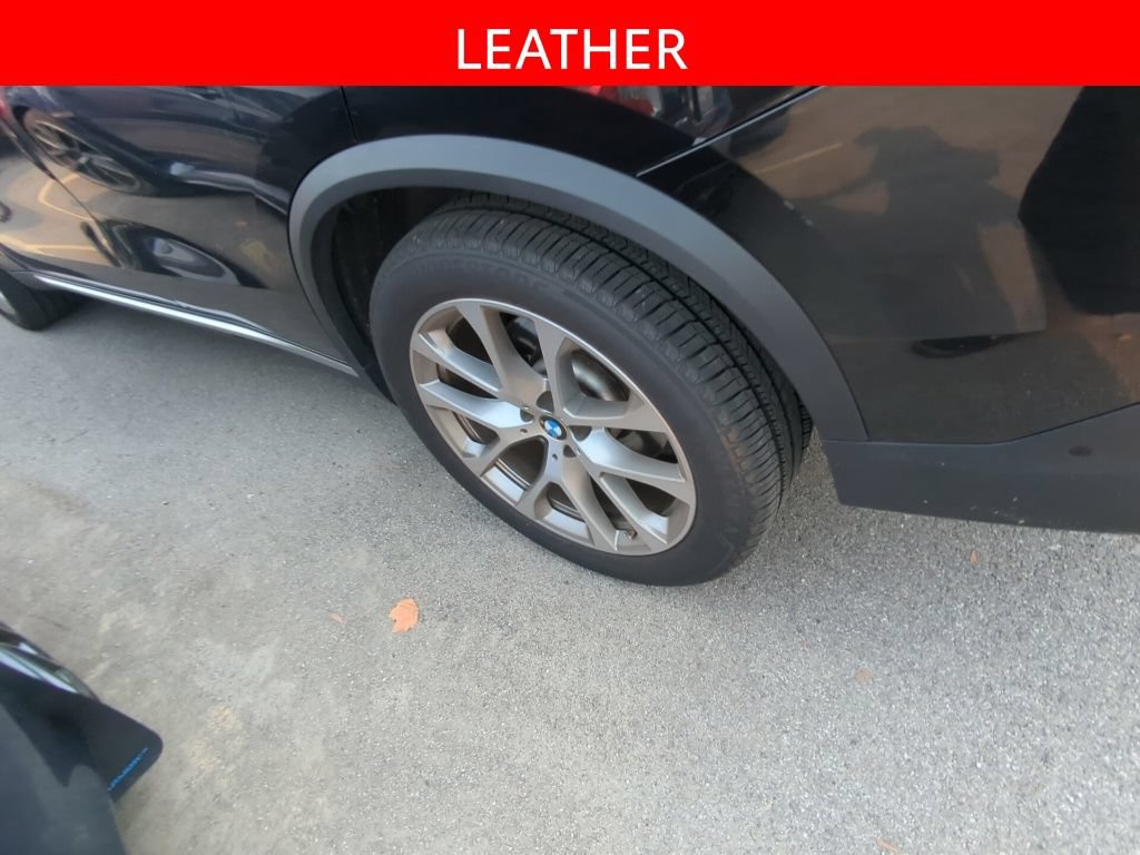 Used 2022 BMW X5 xDrive40i w/ Climate Comfort Package AWD/4WD image 5
